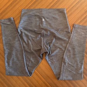 Lululemon size 10 leggings